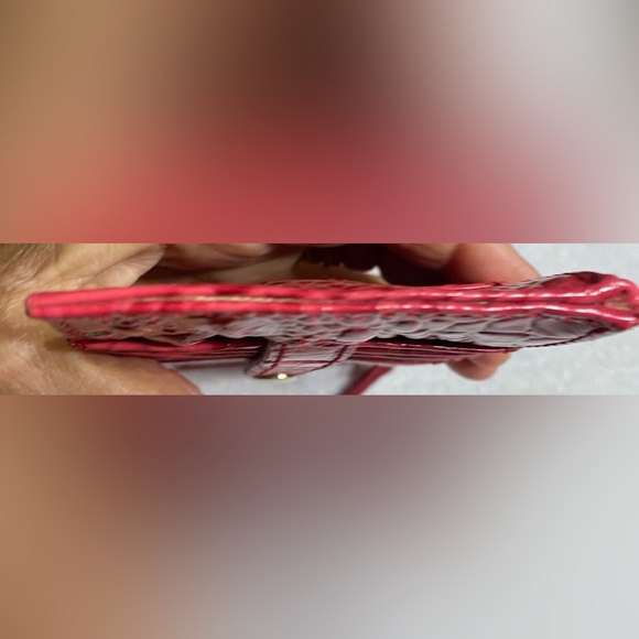 BRAHMIN NWOT MELBOURNE
LEATHER CROC-EMBOSSED
CARD WALLET: PINK - Picture 5 of 11